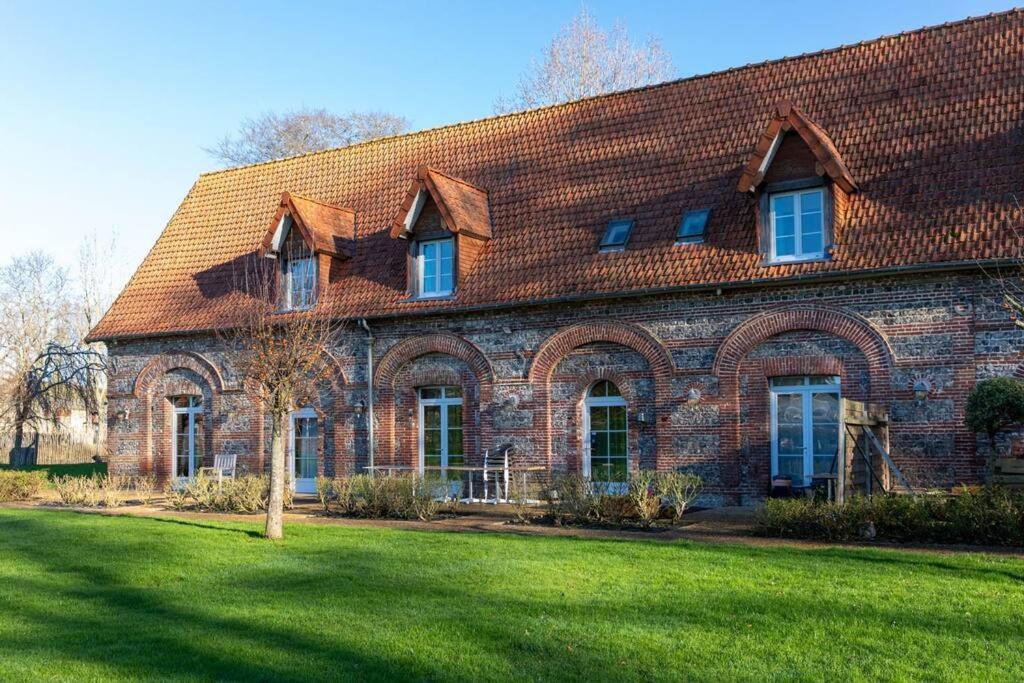 Le Clos Saint Vincent Manneville-ès-Plains Exteriör bild